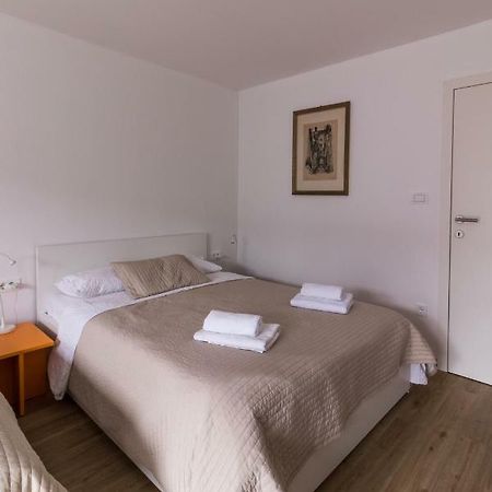 Jojo Apartment Ljubljana Bagian luar foto