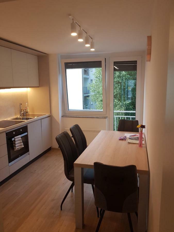 Jojo Apartment Ljubljana Bagian luar foto